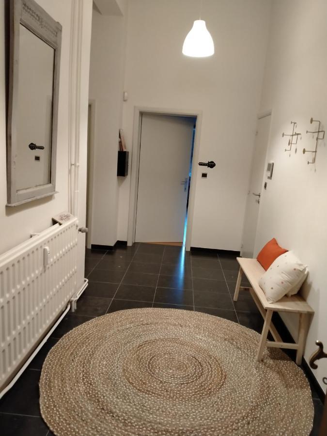 Appartamento 'Nulle Part Ailleurs' Dinant Esterno foto